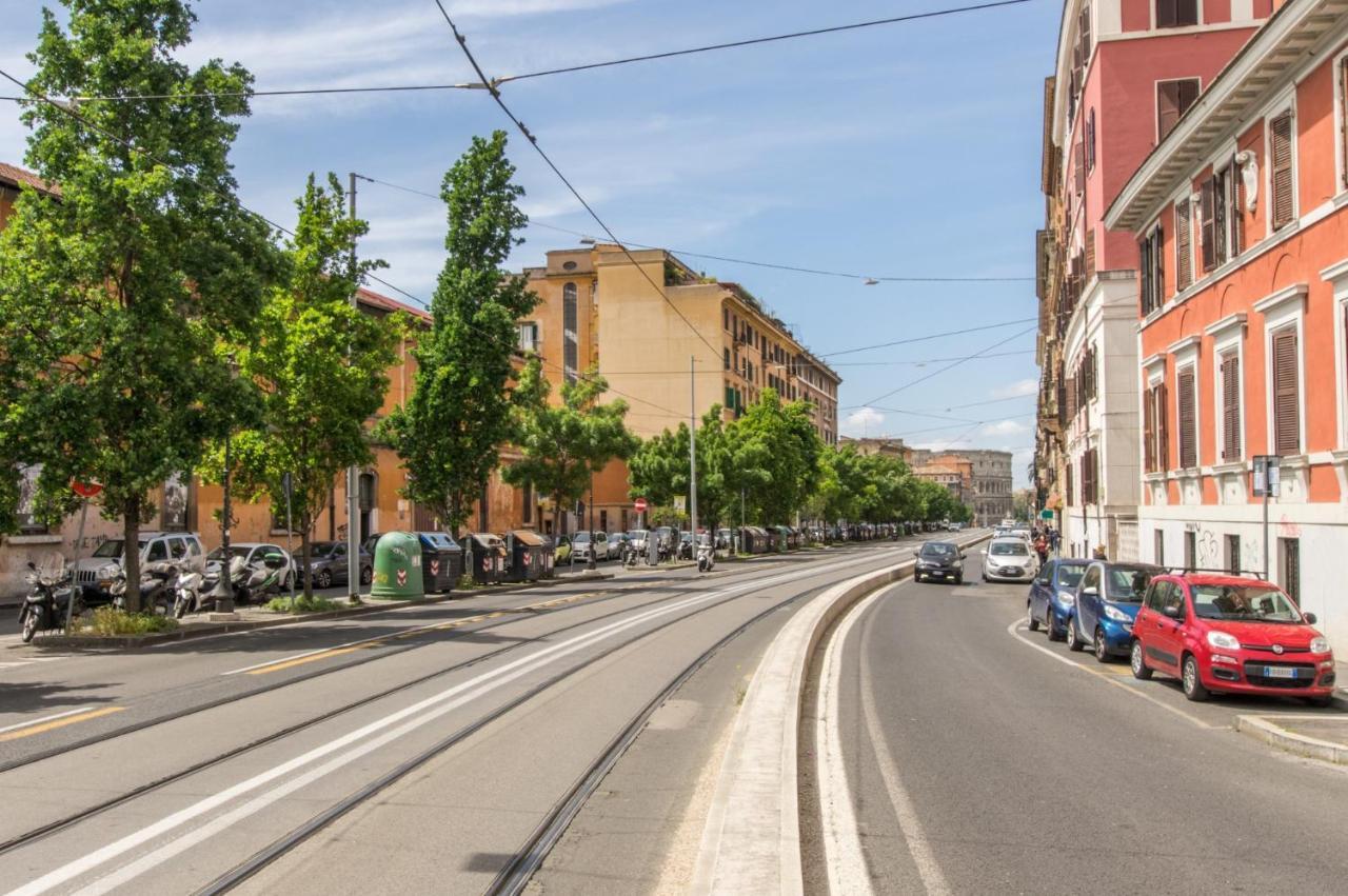 Apartamento Liberty Colosseo Roma Exterior foto